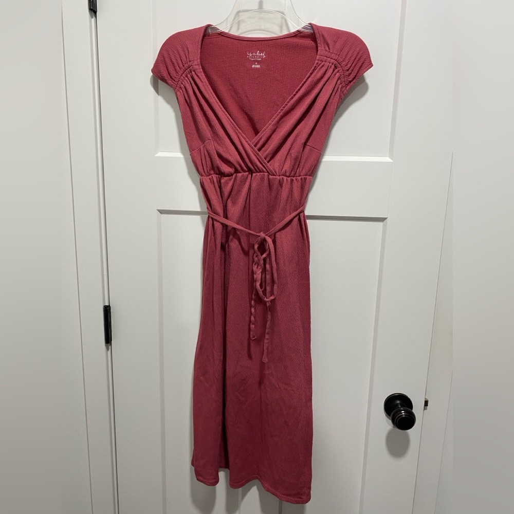 Ingrid & Isabel Dusty Rose Maternity Dress